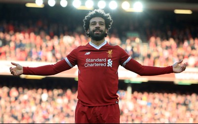 OD电竞热评-三笘薰让对手赛后排队换球衣