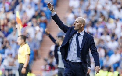 OD电竞动态-于帕梅卡诺更衣室领袖气质初显